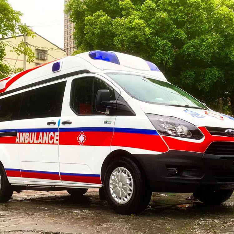 鱼峰跨省救护车出租护送返乡